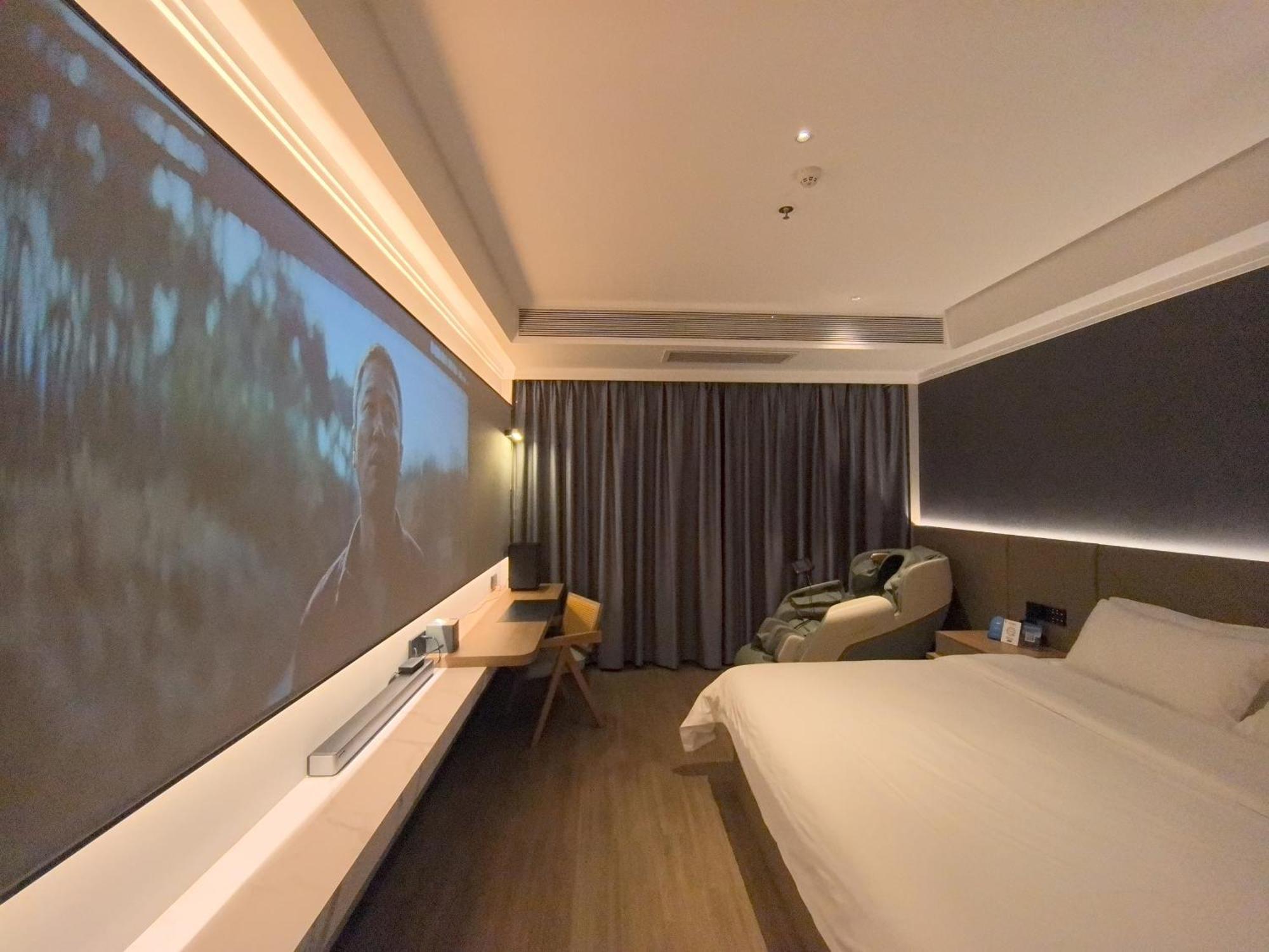 Luyue Hotel Movie Hotel Huaqiangbei Convention And Exhibition Center Branch Шэньчжэнь Экстерьер фото