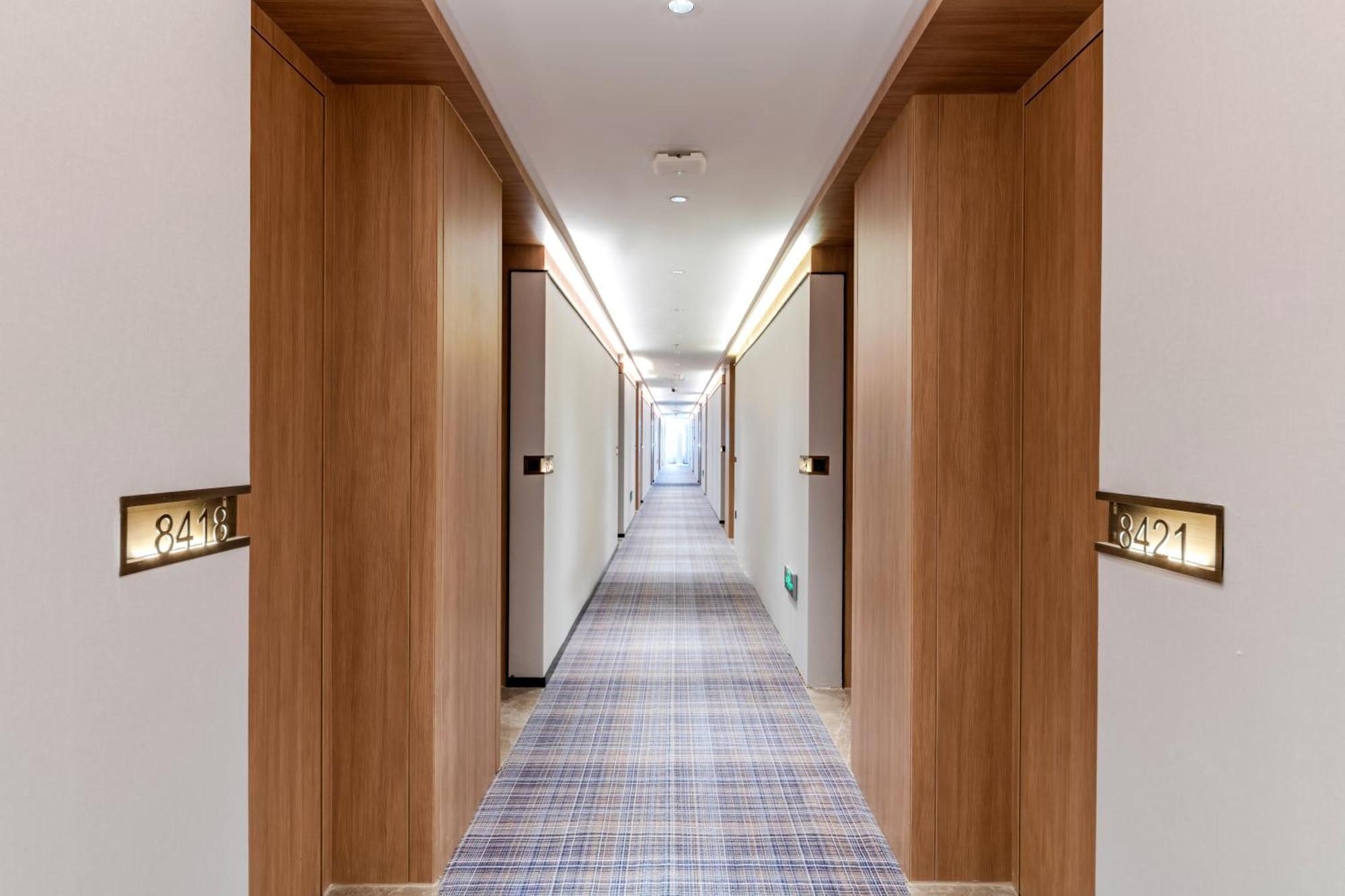 Luyue Hotel Movie Hotel Huaqiangbei Convention And Exhibition Center Branch Шэньчжэнь Экстерьер фото