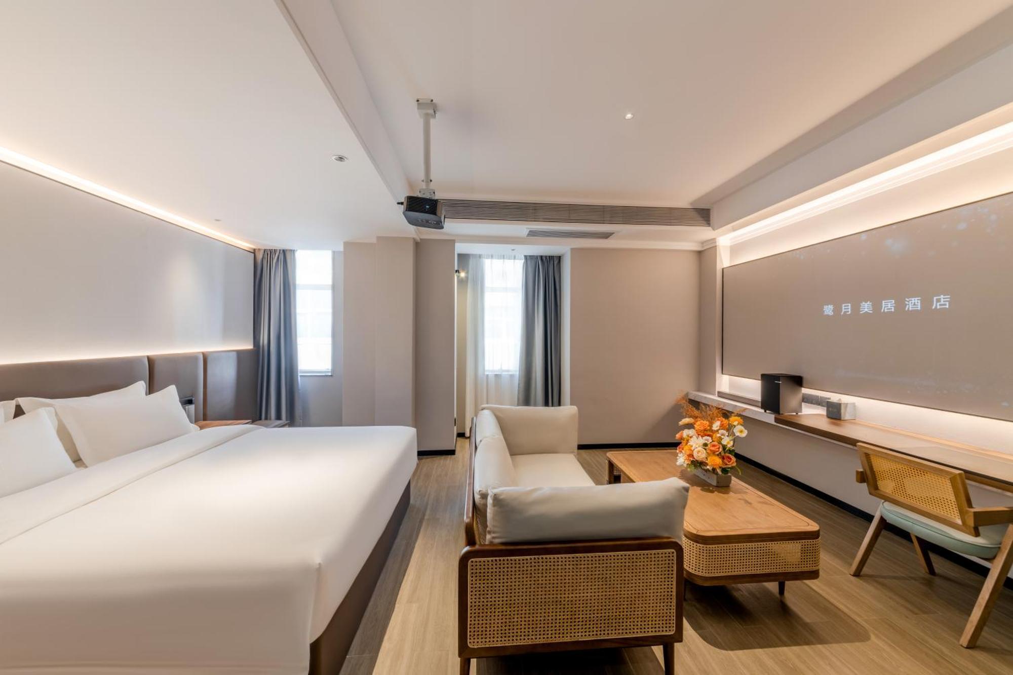 Luyue Hotel Movie Hotel Huaqiangbei Convention And Exhibition Center Branch Шэньчжэнь Экстерьер фото