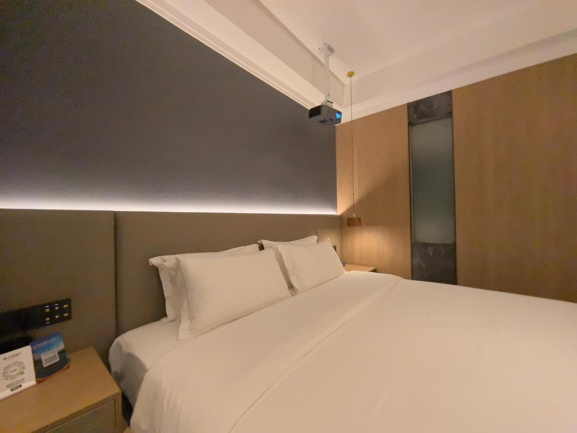 Luyue Hotel Movie Hotel Huaqiangbei Convention And Exhibition Center Branch Шэньчжэнь Экстерьер фото