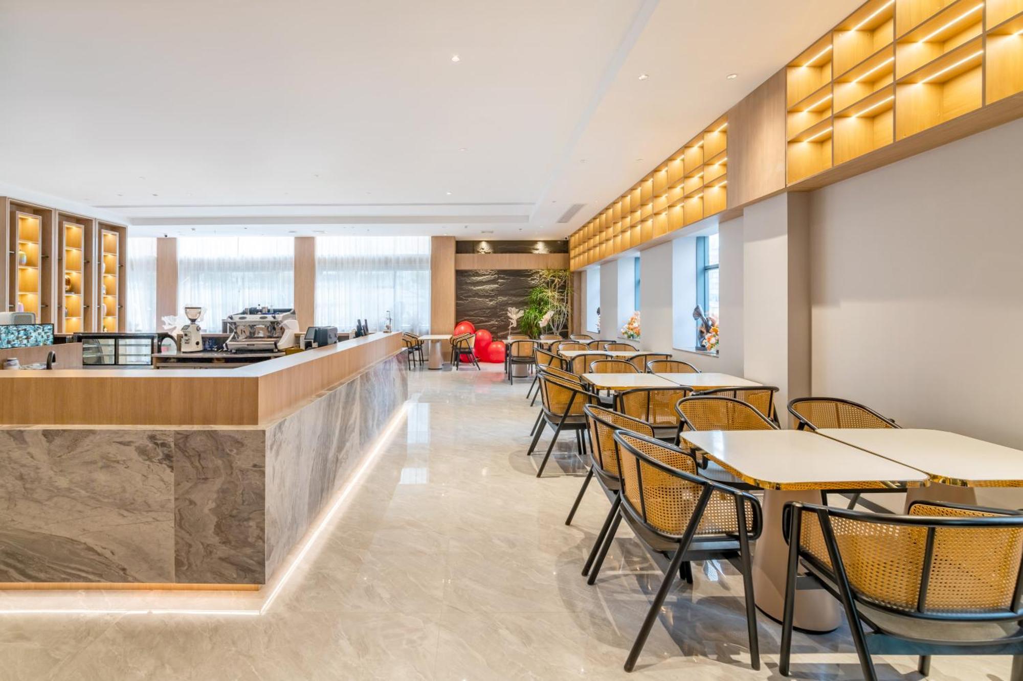 Luyue Hotel Movie Hotel Huaqiangbei Convention And Exhibition Center Branch Шэньчжэнь Экстерьер фото