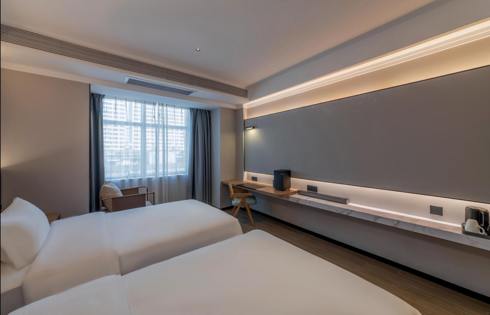 Luyue Hotel Movie Hotel Huaqiangbei Convention And Exhibition Center Branch Шэньчжэнь Экстерьер фото