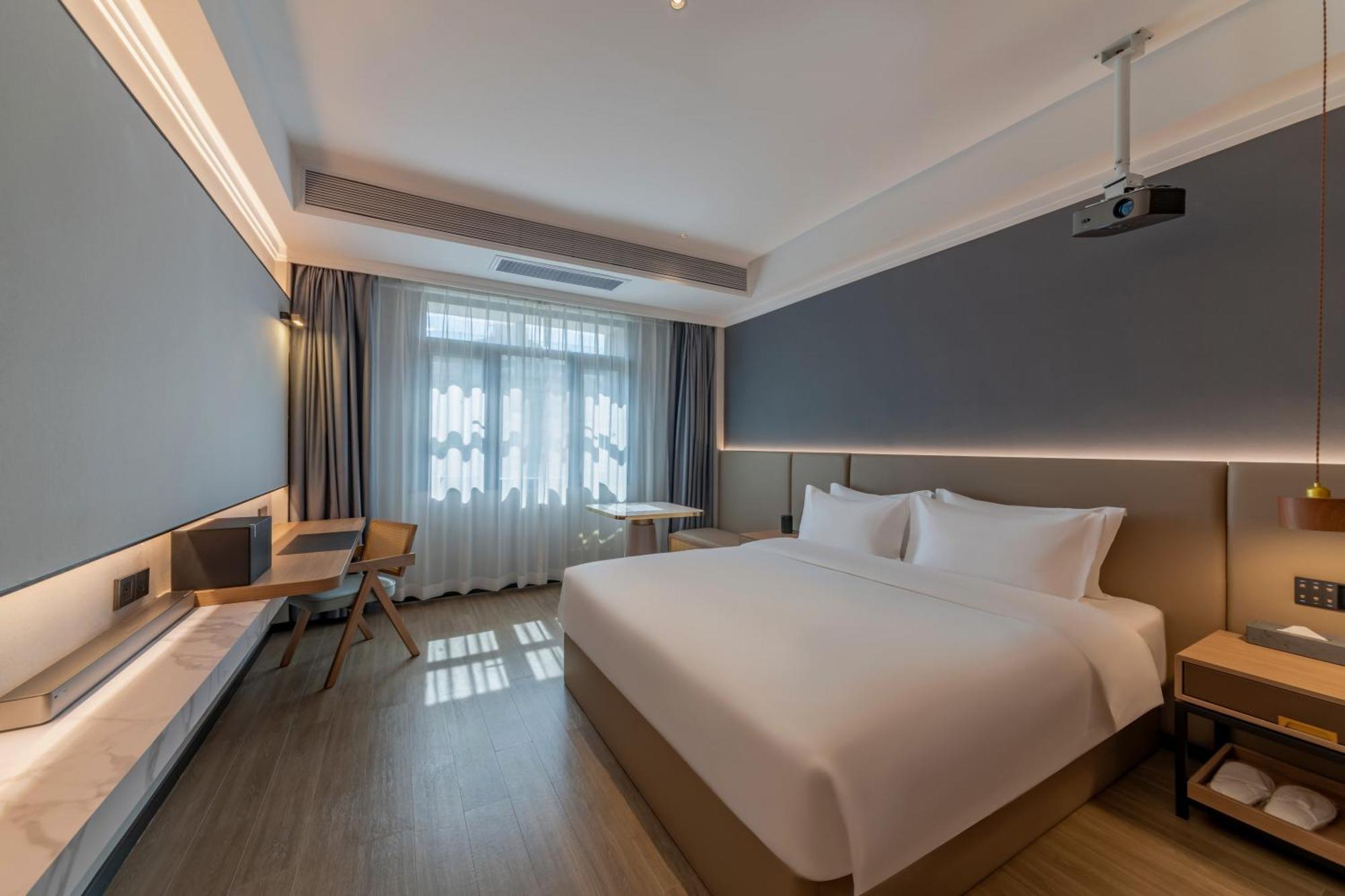 Luyue Hotel Movie Hotel Huaqiangbei Convention And Exhibition Center Branch Шэньчжэнь Экстерьер фото